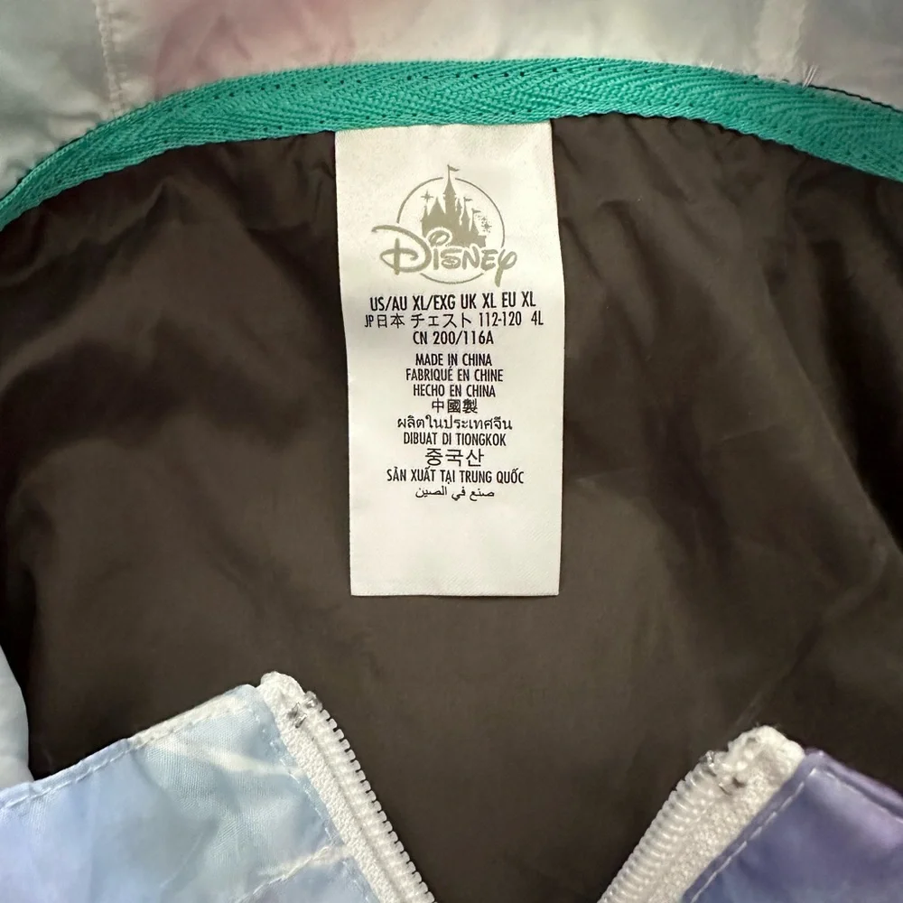 Walt Disney World watercolor pullover rain jacket size xl